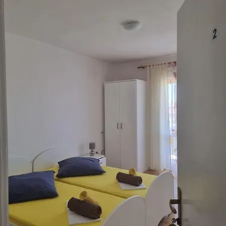 Apartman Alen Dinjiska